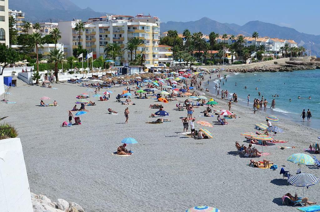 Apartamento en Nerja Exterior foto