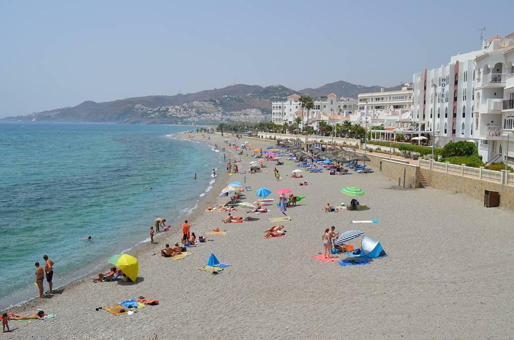 Apartamento en Nerja Exterior foto